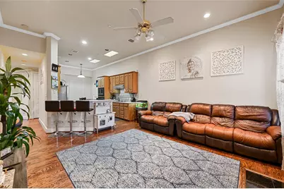 8117 Cherry Laurel Lane, Irving, TX 75063 - Photo 11