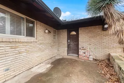 1406 Capetown Drive, Grand Prairie, TX 75050 - Photo 23