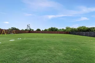 418 Whispering Wy, Red Oak, TX 75154 - Photo 37