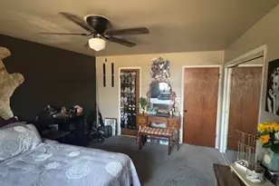 1207 Pebble St, Bowie, TX 76230 - Photo 7