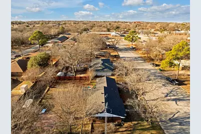 1207 Pebble Street, Bowie, TX 76230 - Photo 23