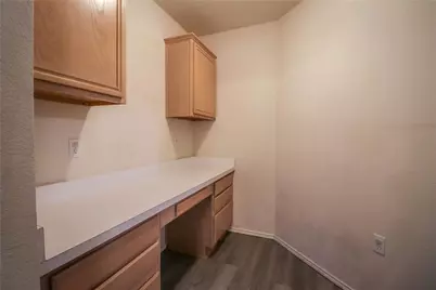 2004 Lennox Lane, Arlington, TX 76018 - Photo 7