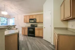 2004 Lennox Ln, Arlington, TX 76018 - Photo 5