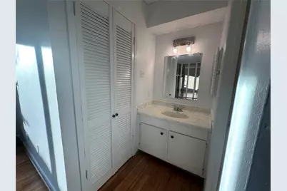 13747 Brookgreen Circle, Dallas, TX 75240 - Photo 17