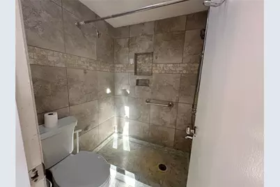 13747 Brookgreen Circle, Dallas, TX 75240 - Photo 19