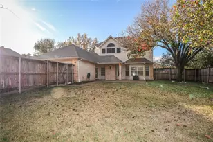 504 Renfro Ct, Irving, TX 75063 - Photo 23
