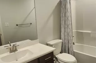 104 Arrowhead Dr, Sanger, TX 76266 - Photo 5