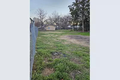 2100 Edna Avenue, Waco, TX 76708 - Photo 3