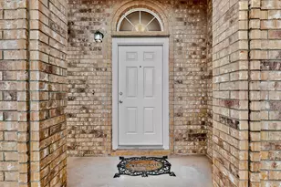 6721 Waterlilly Dr, Arlington, TX 76002 - Photo 3