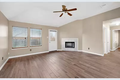 6721 Waterlilly Drive, Arlington, TX 76002 - Photo 13