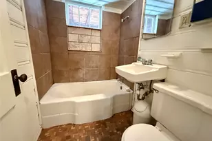 2600 Frazier Ave, Fort Worth, TX 76110 - Photo 13