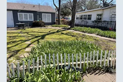 2600 Frazier Avenue, Fort Worth, TX 76110 - Photo 9