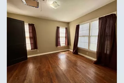 2600 Frazier Avenue, Fort Worth, TX 76110 - Photo 7