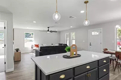 1703 Daniel Drive, Arlington, TX 76010 - Photo 5