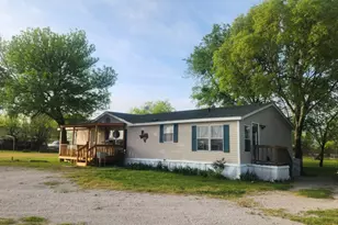 7241 S Interstate 45 Service Rd, Alma, TX 75119 - Photo 9