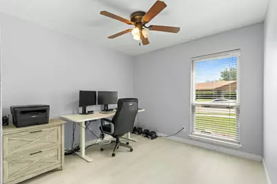2113 Victoria Road, Carrollton, TX 75007 - Photo 13