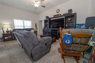 10901 Copper Hills Ln, Fort Worth, TX 76108 - Photo 9