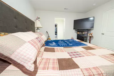 10901 Copper Hills Lane, Fort Worth, TX 76108 - Photo 17