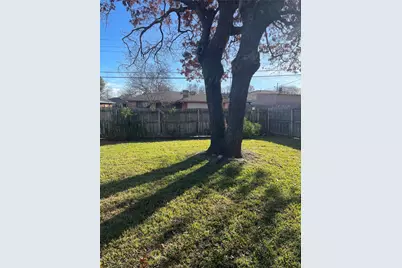 1910 Southside Terrace Drive, Dallas, TX 75232 - Photo 5
