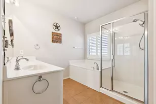 12913 Hurricane Ln, Fort Worth, TX 76244 - Photo 17