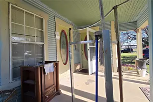 204 W Crossmain, Milford, TX 76670 - Photo 33