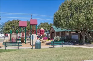 1001 Golden Bear Ln, McKinney, TX 75072 - Photo 23