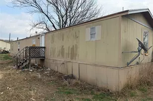 8864 Mid Haven Cir, Granbury, TX 76048 - Photo 3