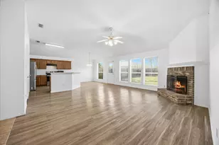 334 River Oaks Ln, Canton, TX 75103 - Photo 7