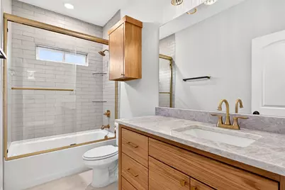 1402 Strickland Street, Dallas, TX 75216 - Photo 7