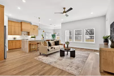 1402 Strickland Street, Dallas, TX 75216 - Photo 15