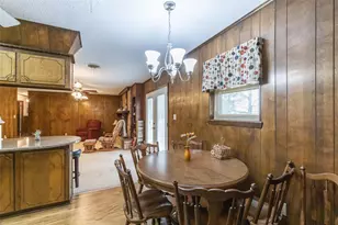 476 Scott St, Tye, TX 79563 - Photo 7