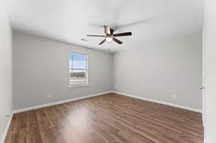 504 Riverbed Dr, Crowley, TX 76036 - Photo 25