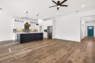 1404 Strickland St, Dallas, TX 75216 - Photo 9