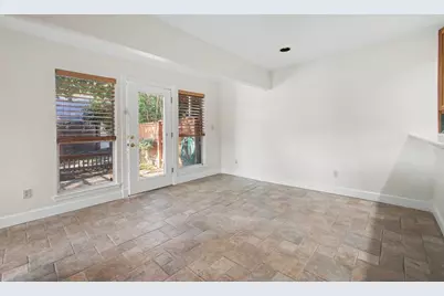 2920 Shady Lake Circle, Carrollton, TX 75006 - Photo 15