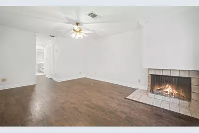 2920 Shady Lake Circle, Carrollton, TX 75006 - Photo 21