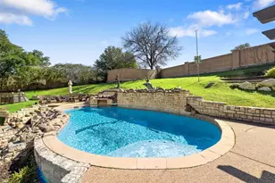 6132 Terrace Oaks Ln, Fort Worth, TX 76112 - Photo 3