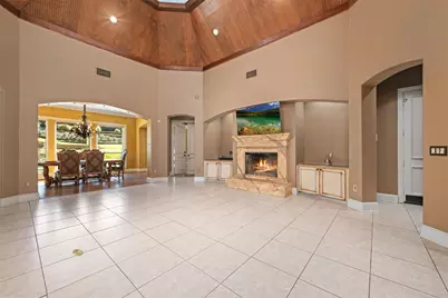 6132 Terrace Oaks Lane, Fort Worth, TX 76112 - Photo 11