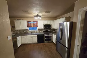 5843 Blonde Canyon, San Antonio, TX 78252 - Photo 7