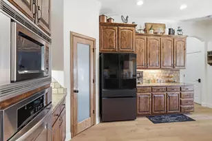 268 Hidden Creek Loop, Weatherford, TX 76085 - Photo 13