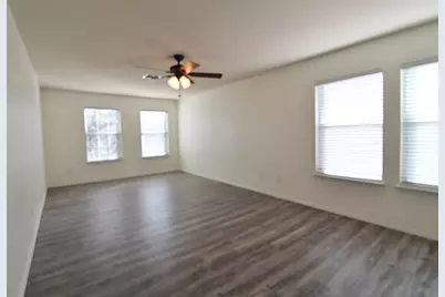 10125 Sourwood Drive, Fort Worth, TX 76244 - Photo 15