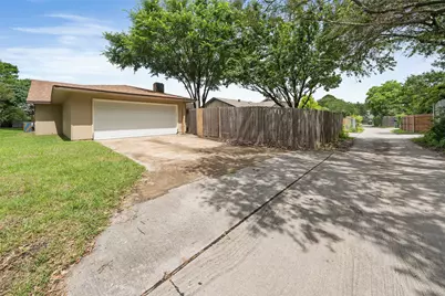 3405 Brook Glen Drive, Garland, TX 75044 - Photo 23