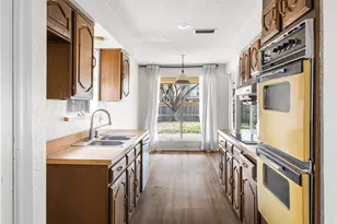 3405 Brook Glen Dr, Garland, TX 75044 - Photo 11