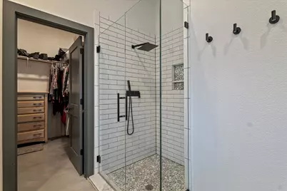 939 Graham Grove Road, Collinsville, TX 76233 - Photo 17