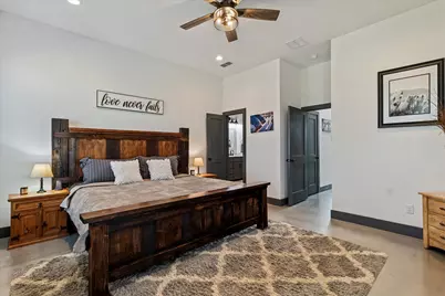 939 Graham Grove Road, Collinsville, TX 76233 - Photo 15