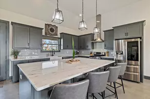 939 Graham Grove Rd, Collinsville, TX 76233 - Photo 9