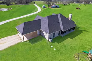 939 Graham Grove Rd, Collinsville, TX 76233 - Photo 33