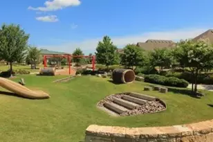 4311 Fall Blossom Dr, Arlington, TX 76005 - Photo 29