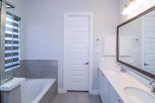 4311 Fall Blossom Dr, Arlington, TX 76005 - Photo 11