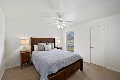 1070 Lakeview Court, Argyle, TX 76226 - Photo 27