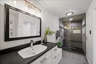 1070 Lakeview Ct, Argyle, TX 76226 - Photo 33